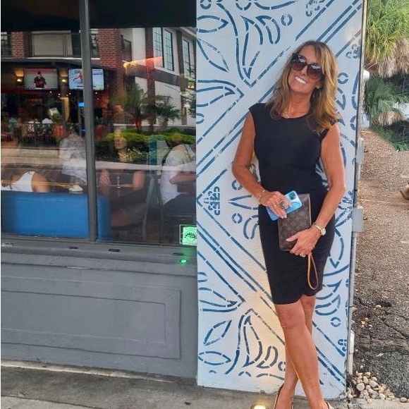 Meet your Posher, Lorey - Picture 8 of 16